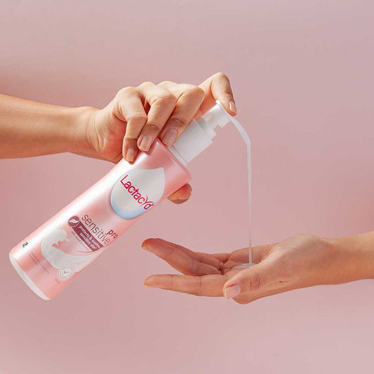 Lactacyd Feminine Wash Pro Sensitive (250ml)