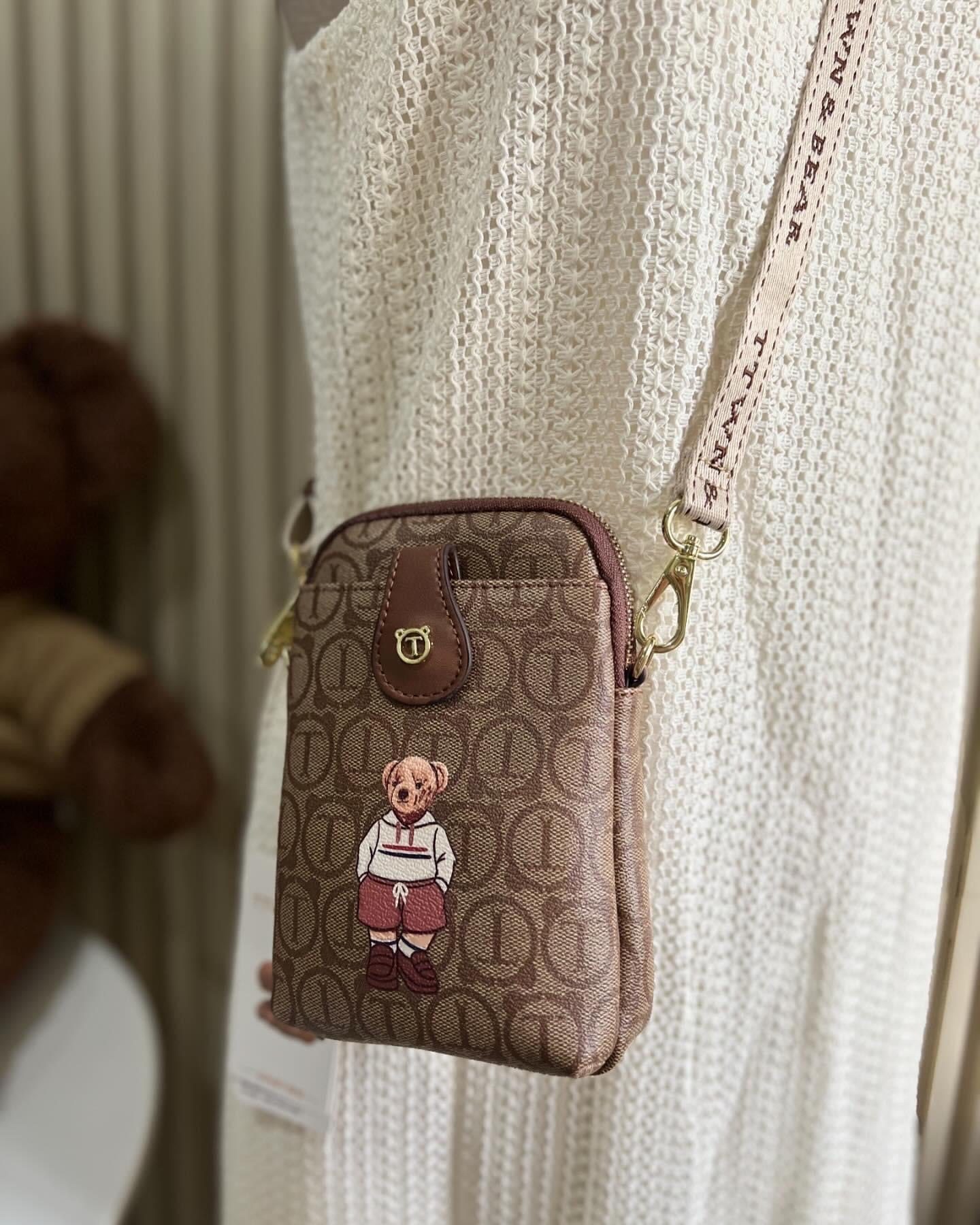 TTWN BEAR Phone Bag