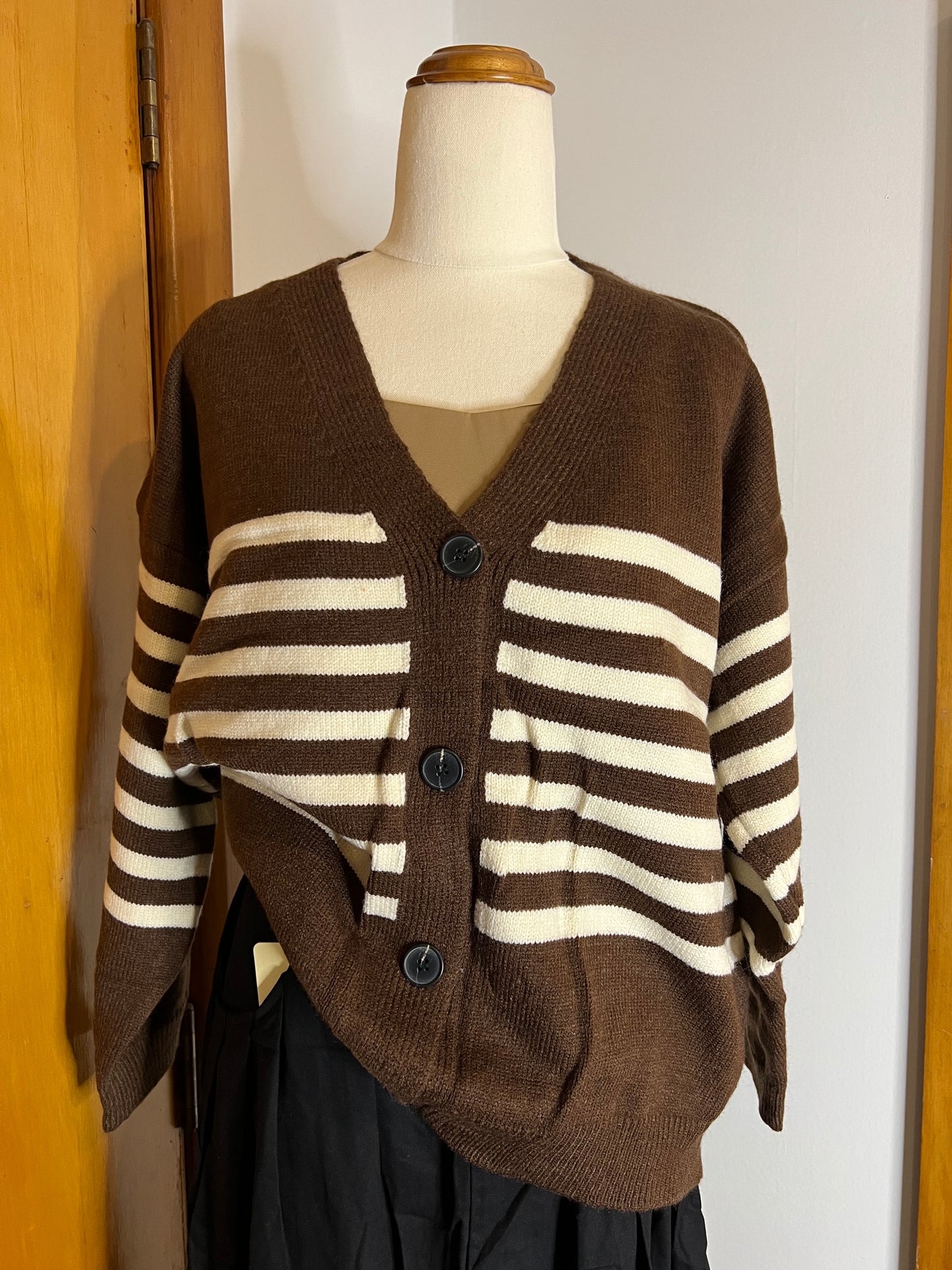 Agness Knitted Cardigan (Free Size up to 14/16)