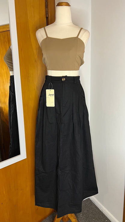 Evelyn Skirt (Free Size up to 8/10)