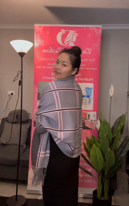 Knitted Poncho’s (Limited Stocks only)