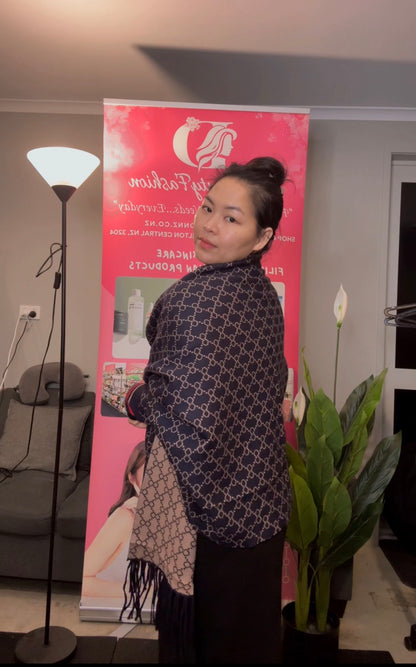Knitted Poncho’s (Limited Stocks only)