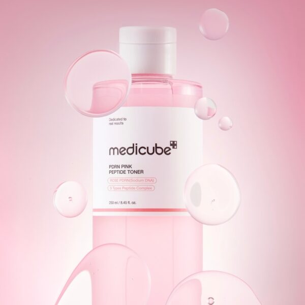 Medicube PDRN Pink Cica Soothing Toner (250ml)